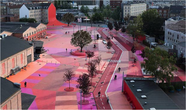 "Superkilen", un espace public mêlant les usages et les cultures. © Agence BIG
