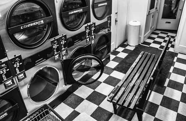 Symboles de la ville agile, les laveries automatiques évoluent et s'ouvrent à de nouveaux services.