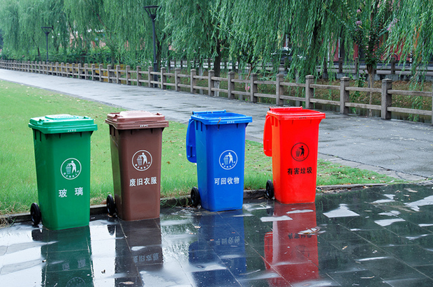poubelle recyclage dechets
