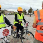 Atelier de remise en selle animé par l'association Vélo-Cité à Bordeaux.